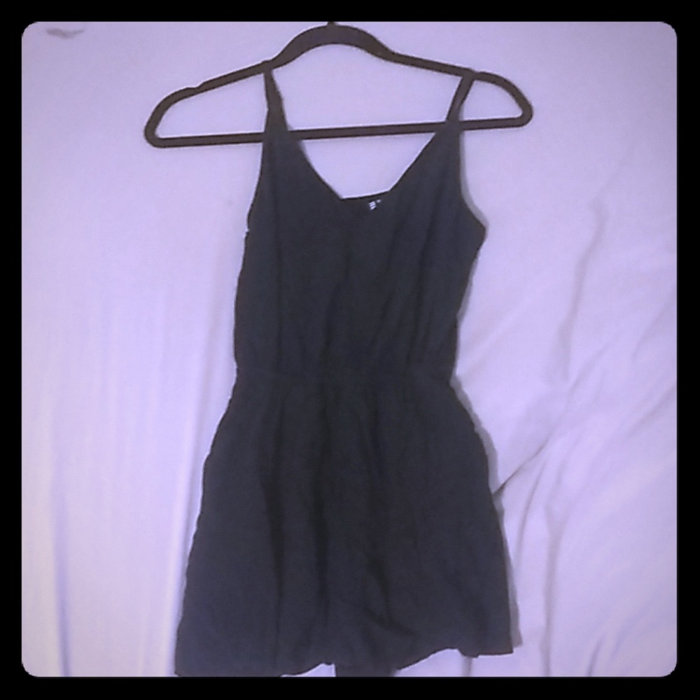 Black h&m romper